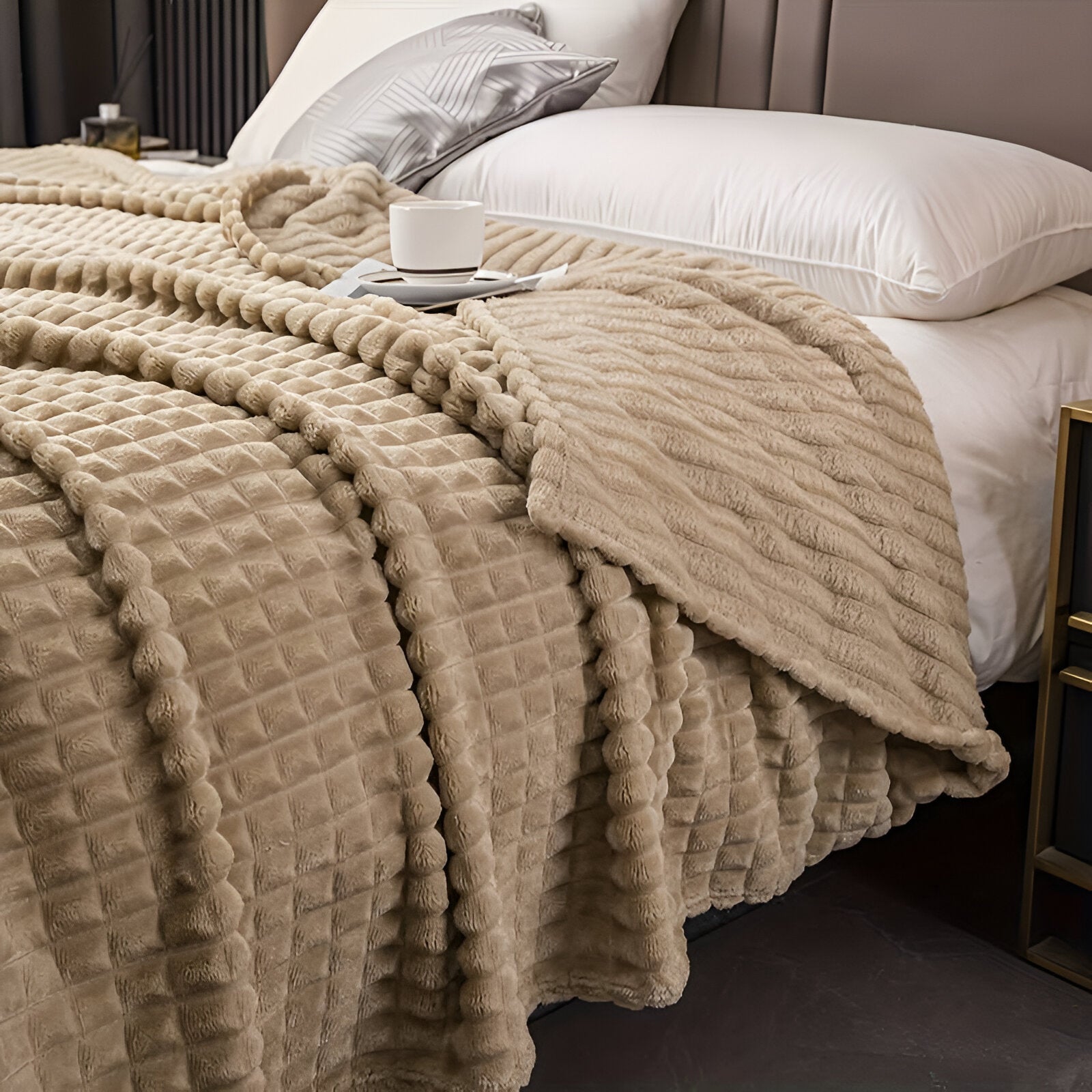 Textured Weighted Blanket | King Size Cozy Comfort