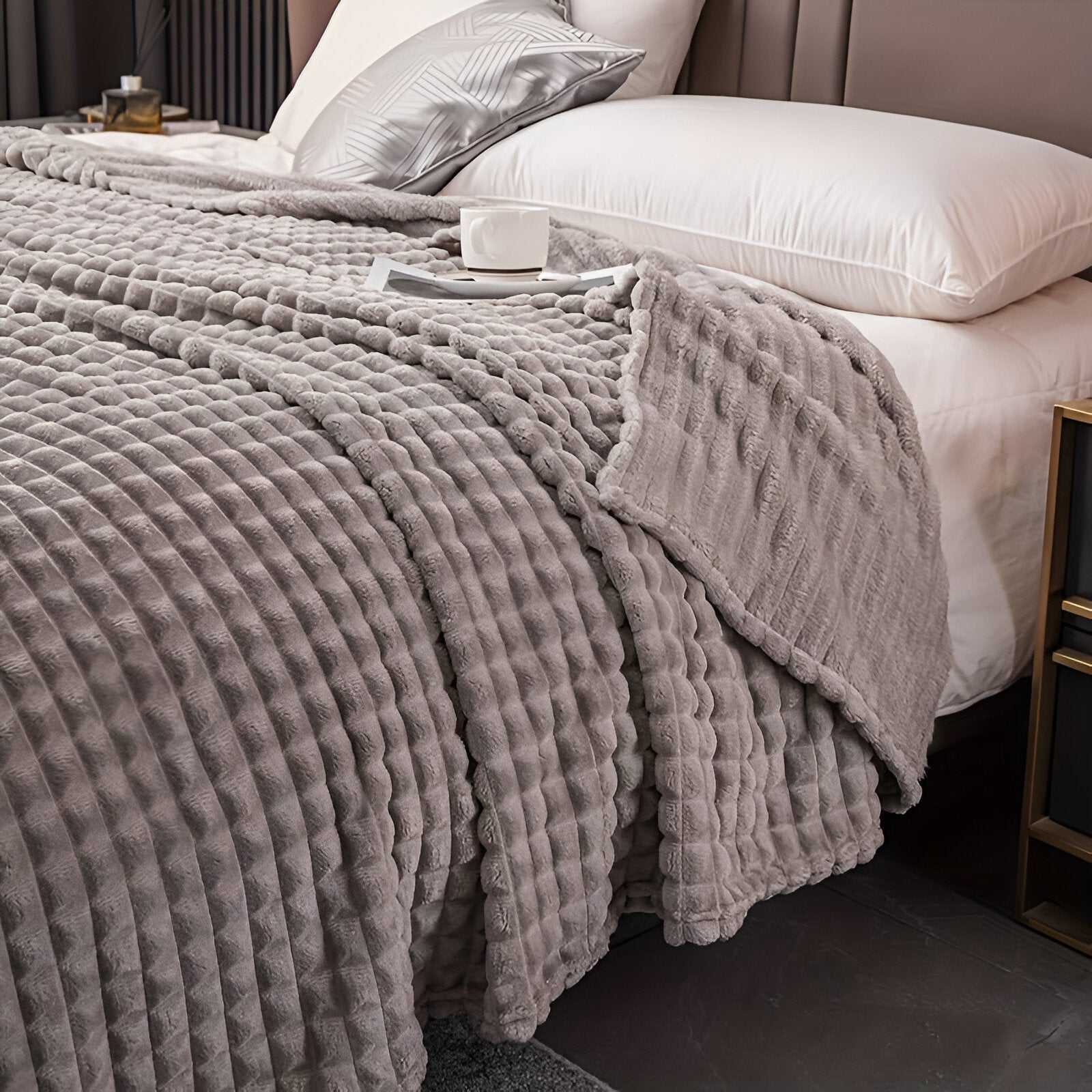 Textured Weighted Blanket | King Size Cozy Comfort
