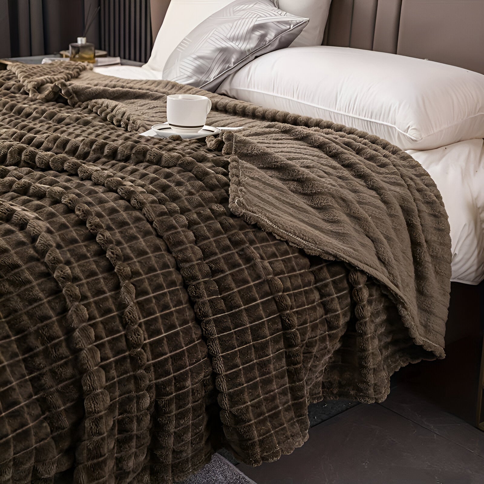 Textured Weighted Blanket | King Size Cozy Comfort