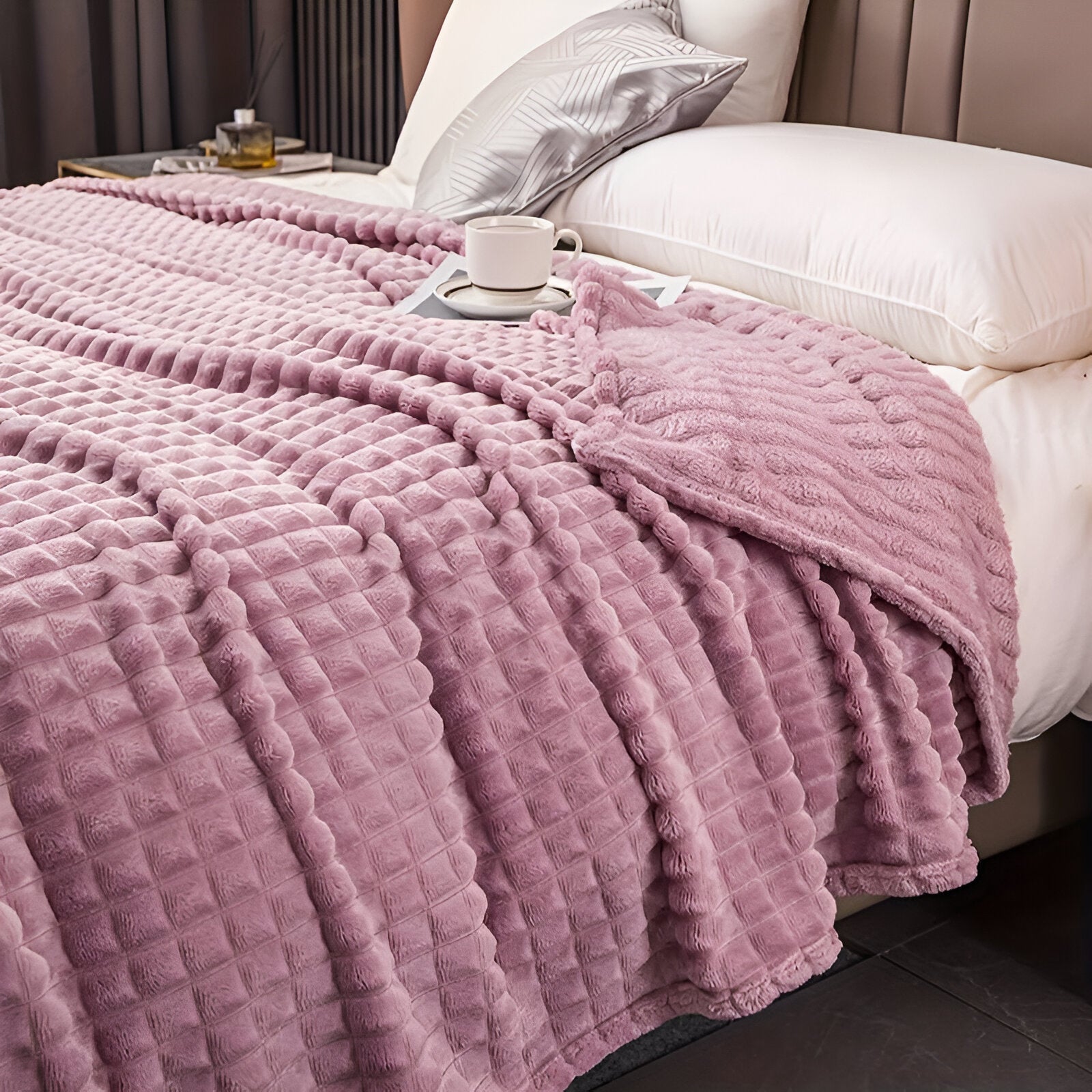 Textured Weighted Blanket | King Size Cozy Comfort