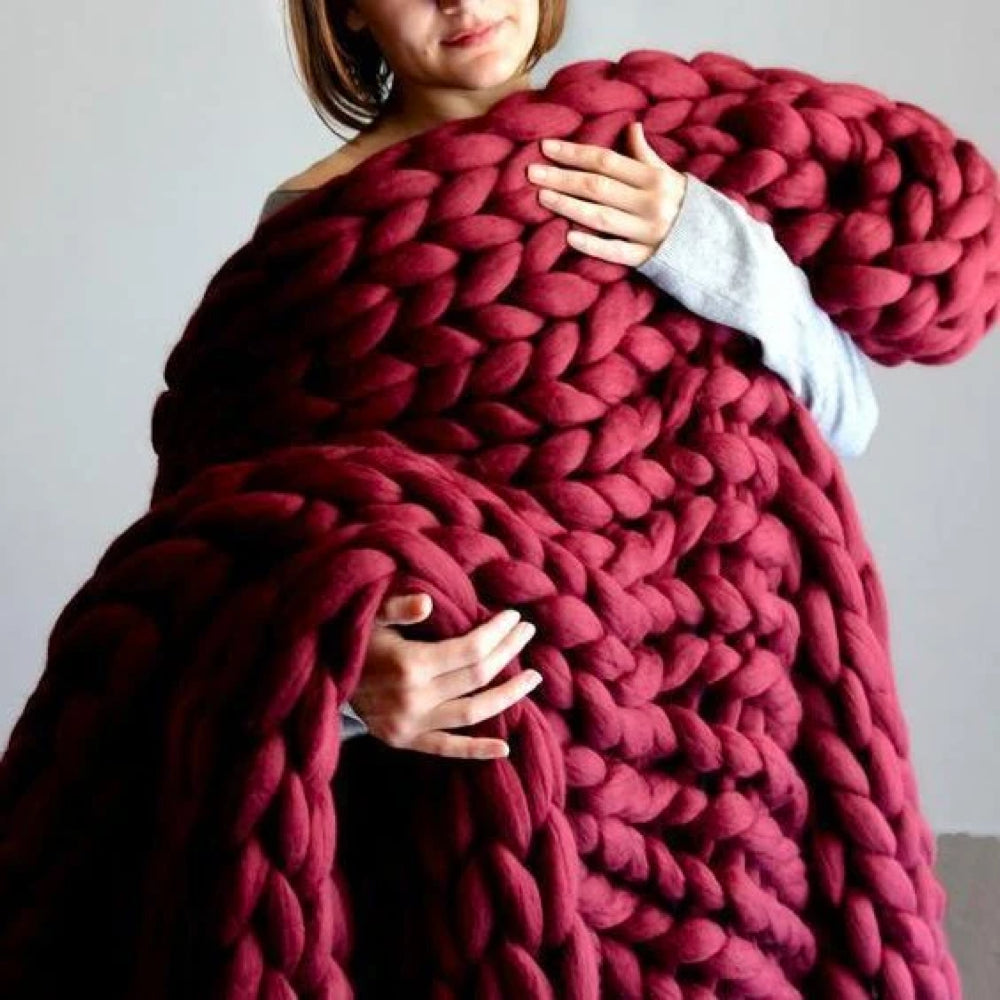 Chunky Knitting Yarn | Giant Arm Knitting Blanket